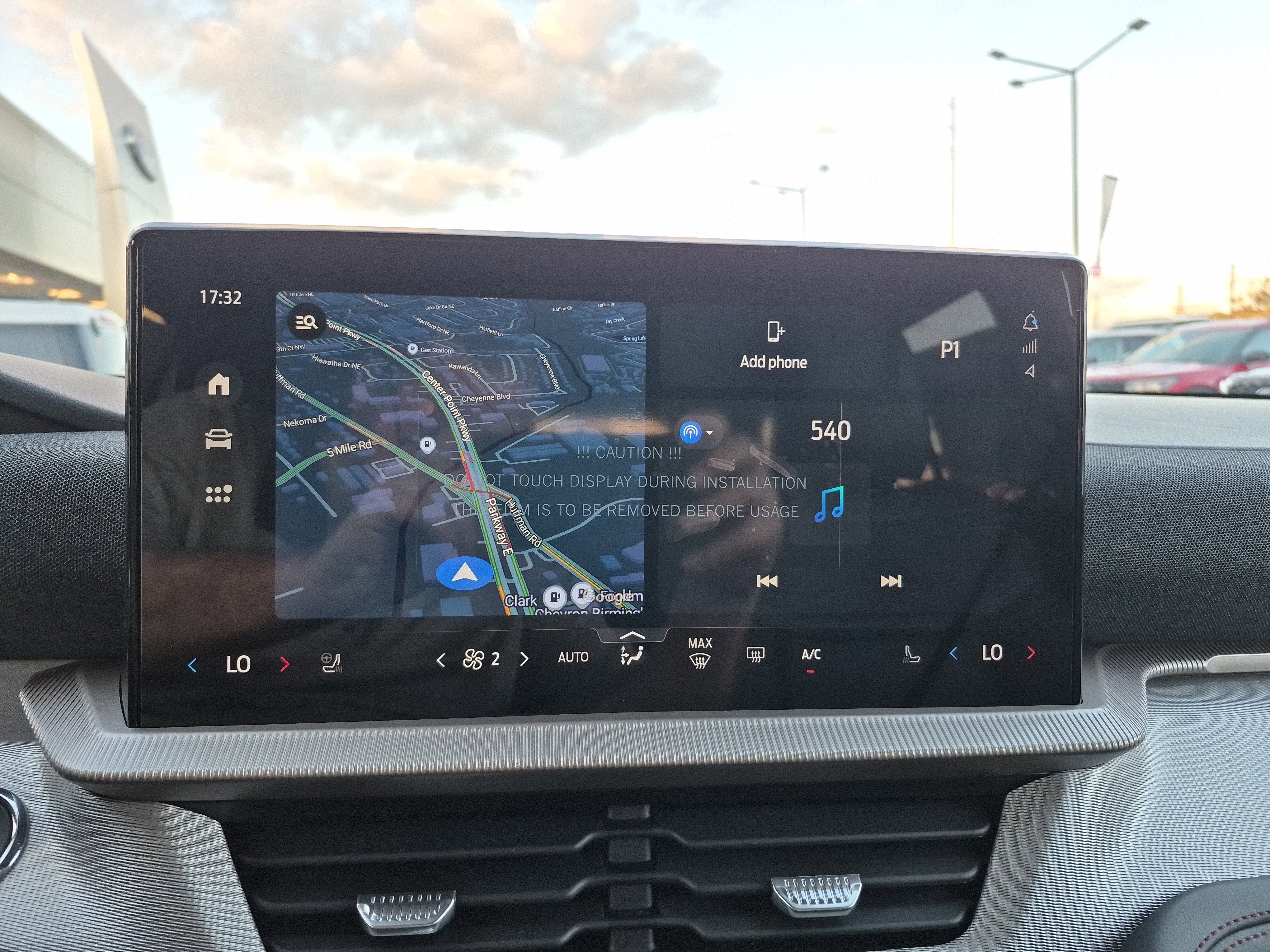 New 2026 Ford Explorer Active w/ Active Comfort Package image 32