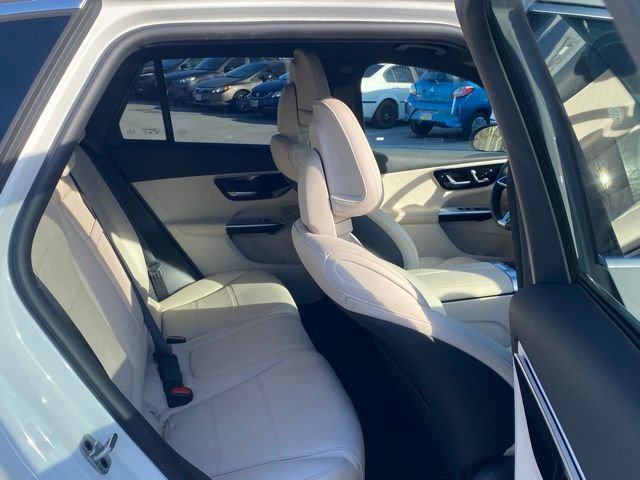 Used 2025 Mercedes-Benz GLC 350e GLC 350e image 27