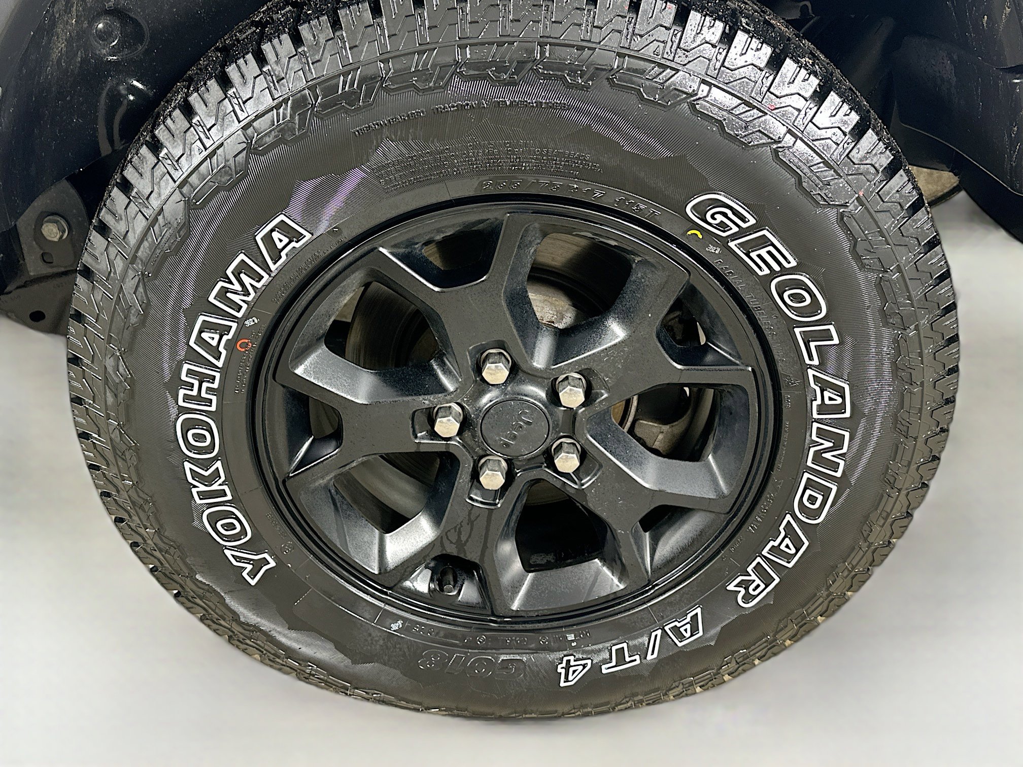 Certified 2022 Jeep Wrangler Sport AWD/4WD image 33