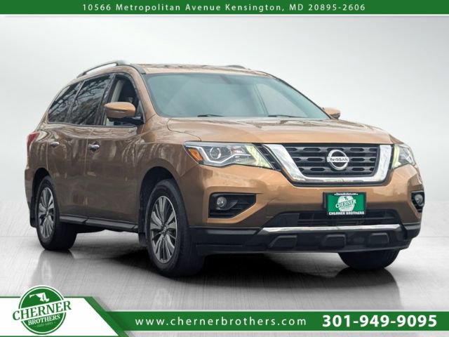 Used 2017 Nissan Pathfinder SL w/ SL Premium Package image 1