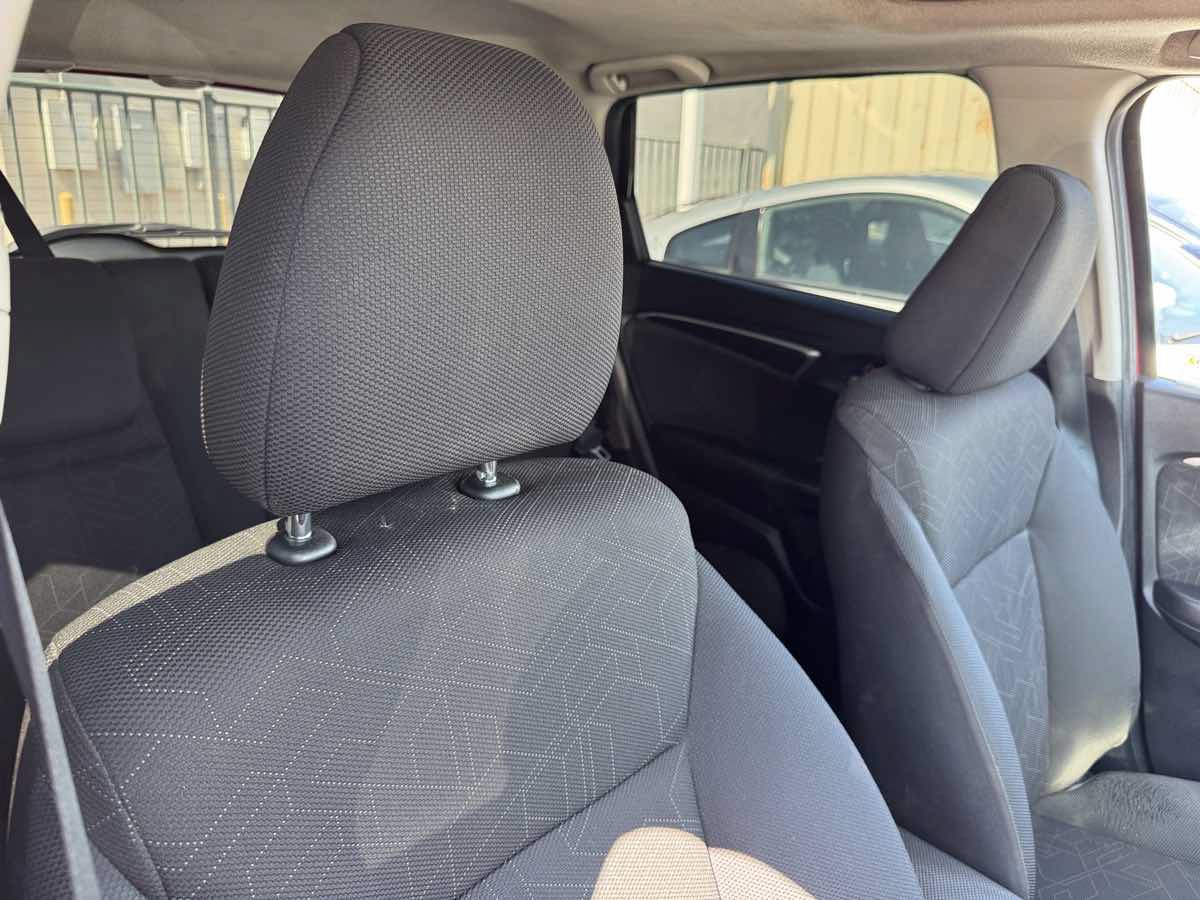 Used 2015 Honda Fit EX image 11