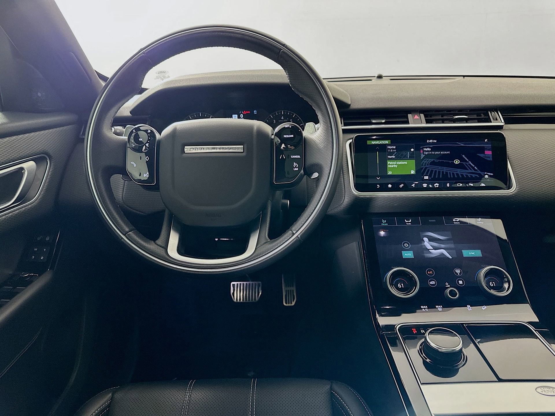 Used 2020 Land Rover Range Rover Velar R-Dynamic S image 24