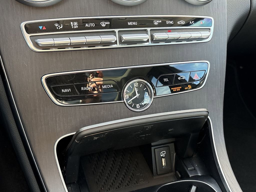 Used 2021 Mercedes-Benz C 300 C 300 image 16