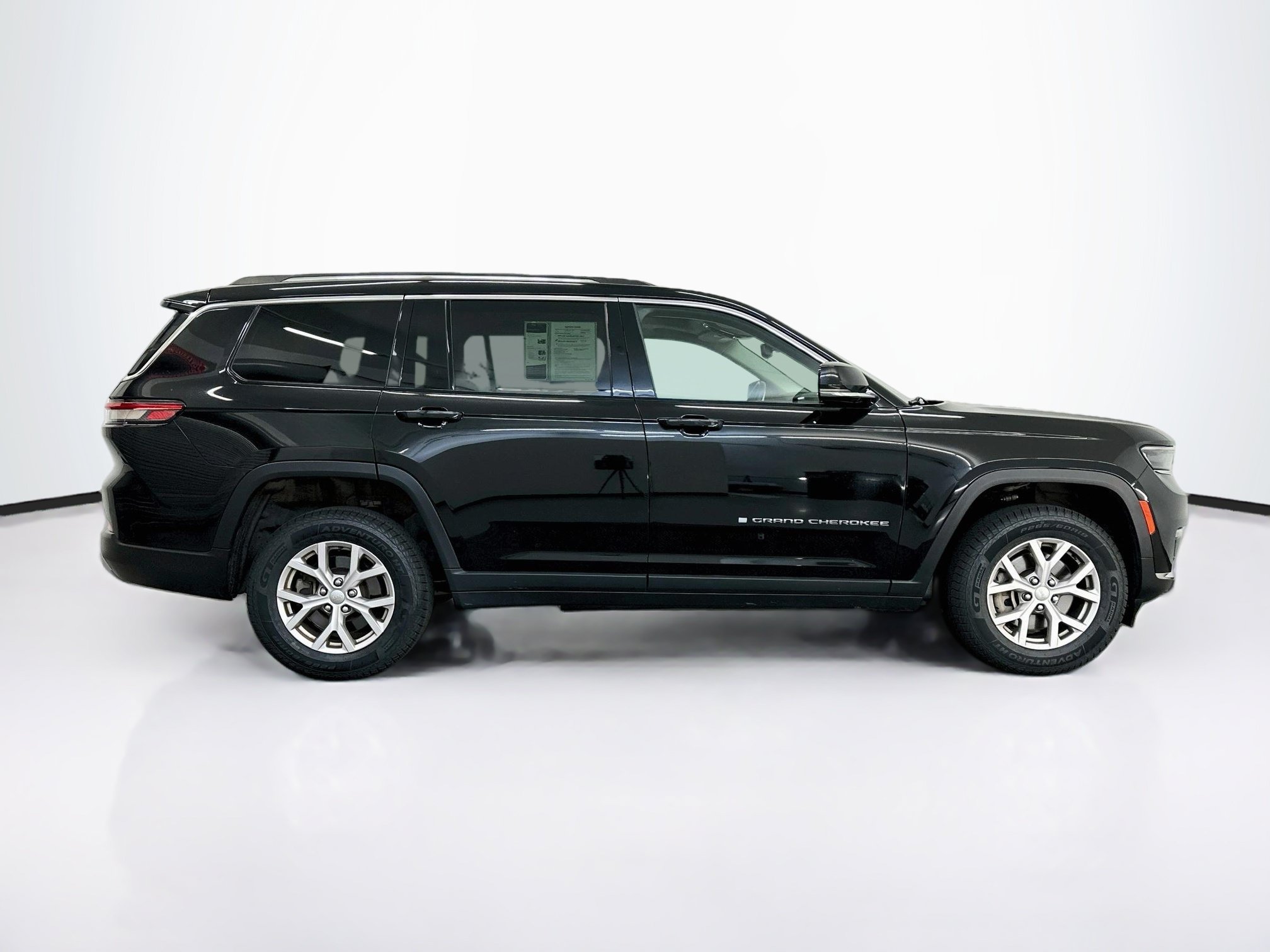 Used 2022 Jeep Grand Cherokee L Limited AWD/4WD image 10