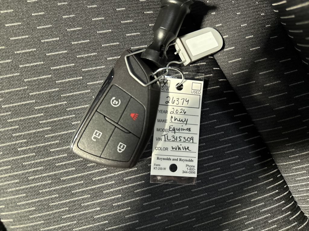 New 2026 Chevrolet Equinox LT w/ Safety and Technology Package FWD image 27