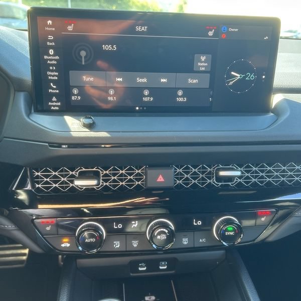 Used 2025 Honda Accord Sport image 25