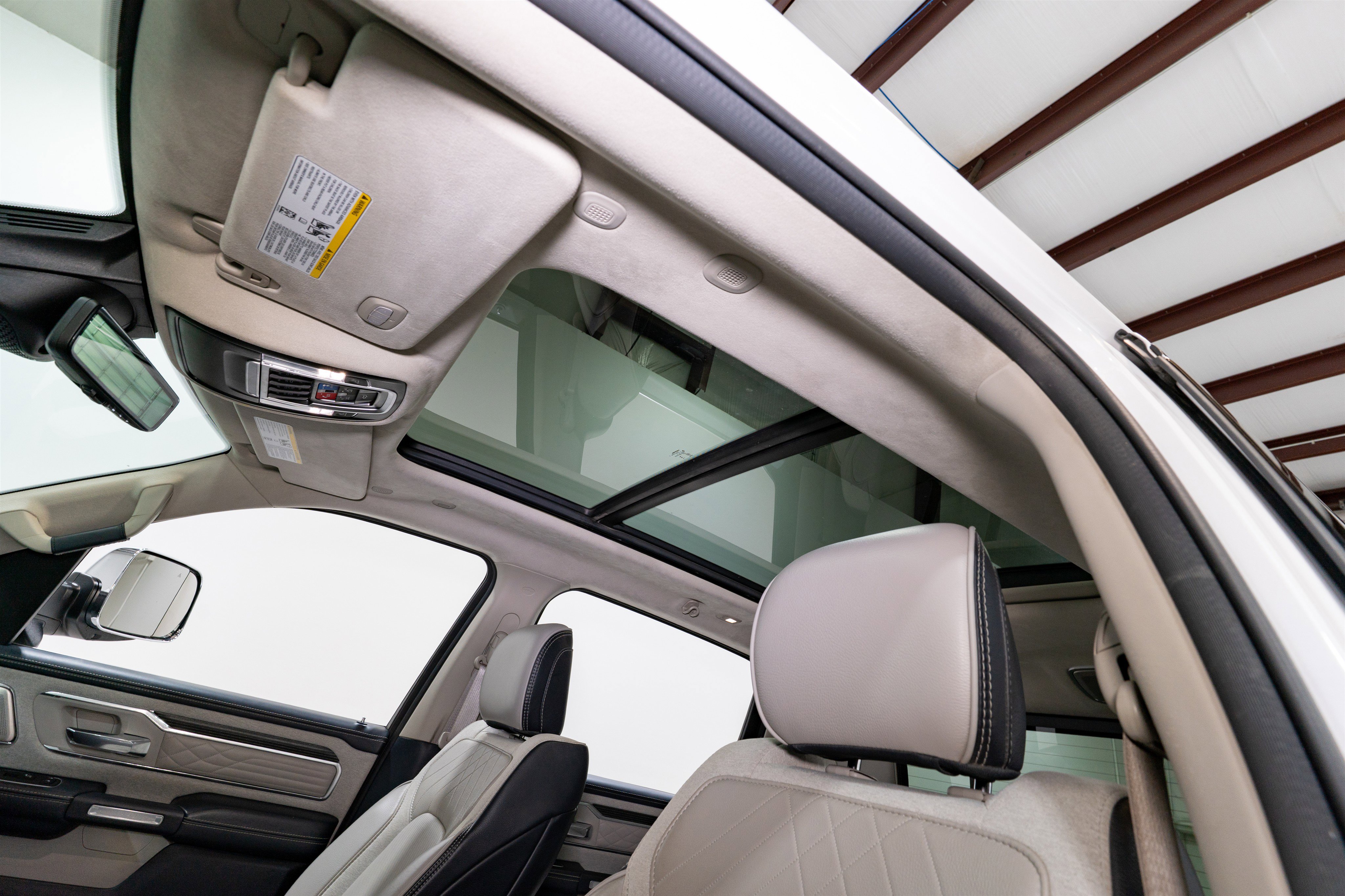 Used 2023 RAM 1500 Limited image 22