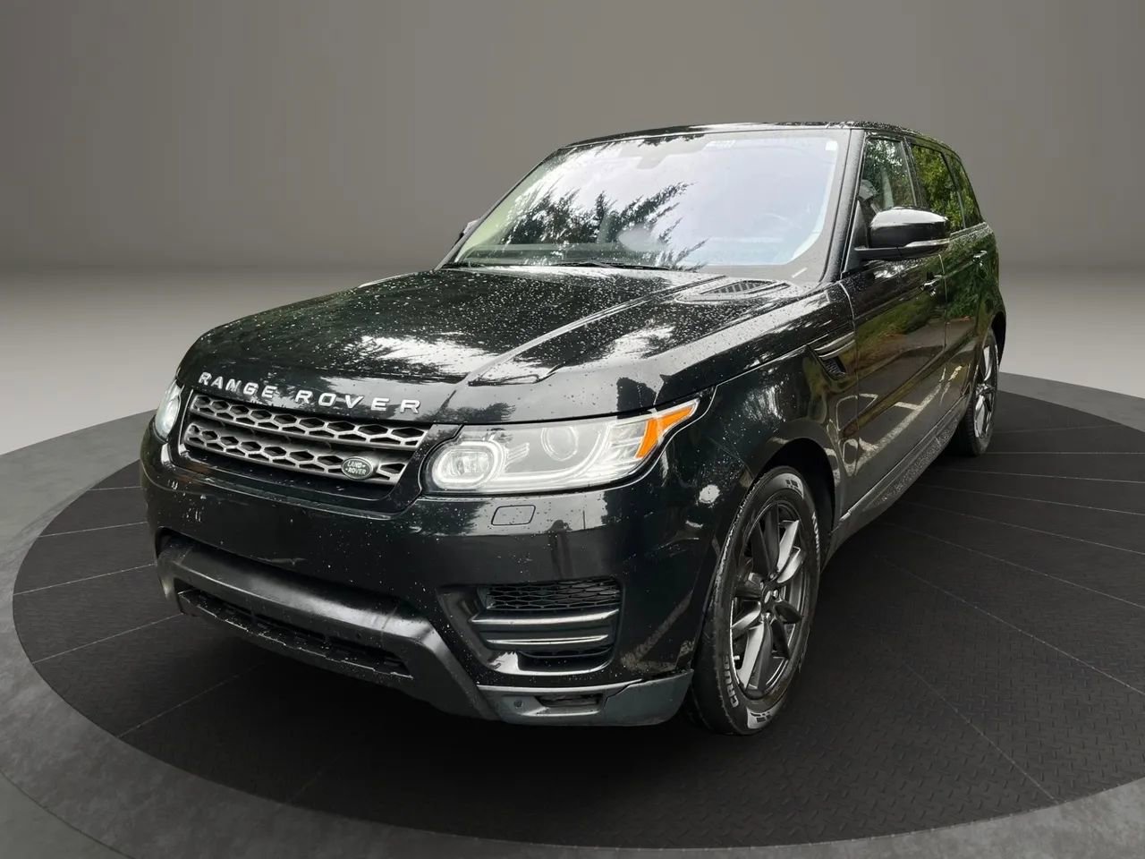 Used 2016 Land Rover Range Rover Sport SE image 3