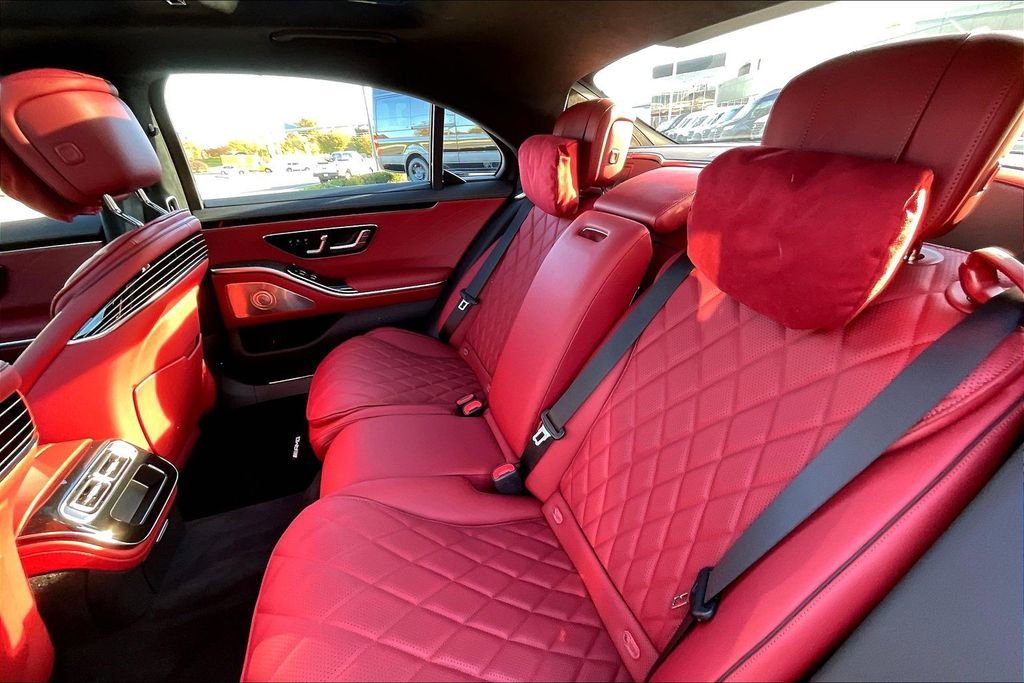 New 2026 Mercedes-Benz S 580 4MATIC Sedan image 10