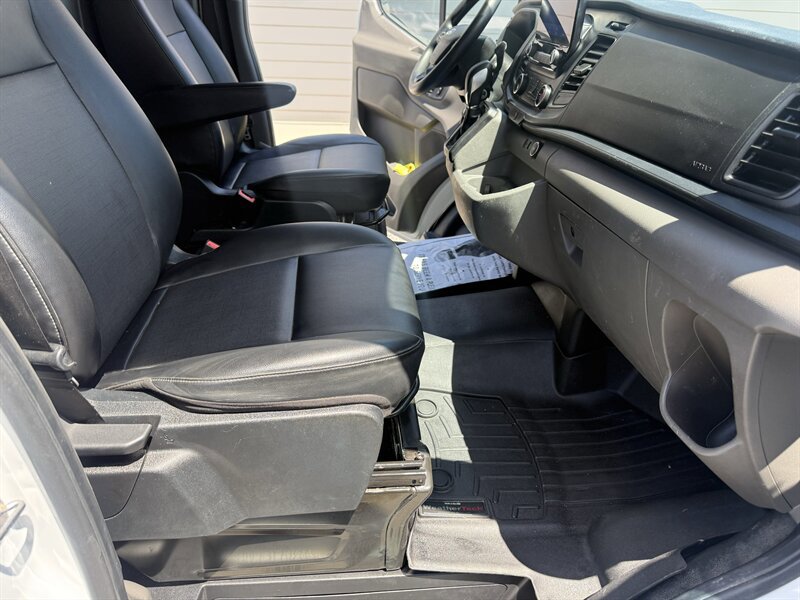 Used 2020 Ford Transit 250 Medium Roof RWD image 29