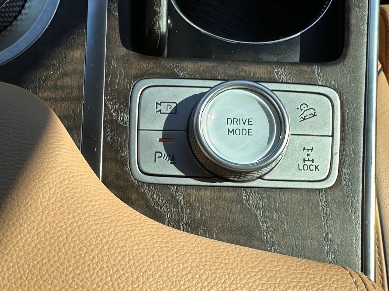 Used 2024 Genesis GV80 3.5T image 46