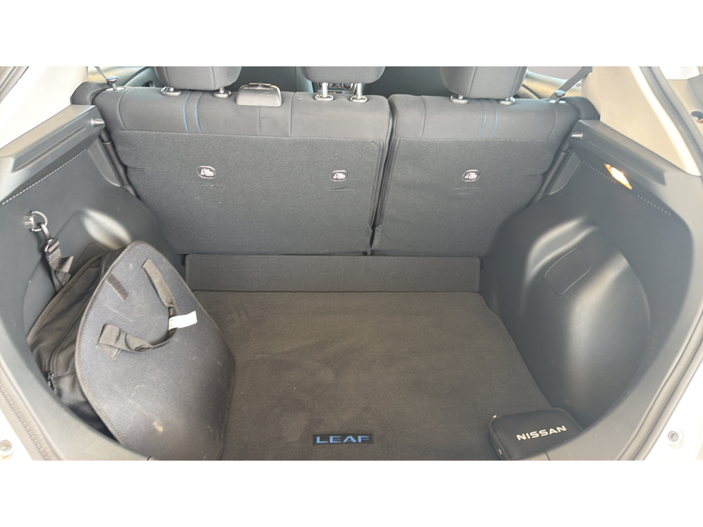 Certified 2025 Nissan Leaf S FWD image 16