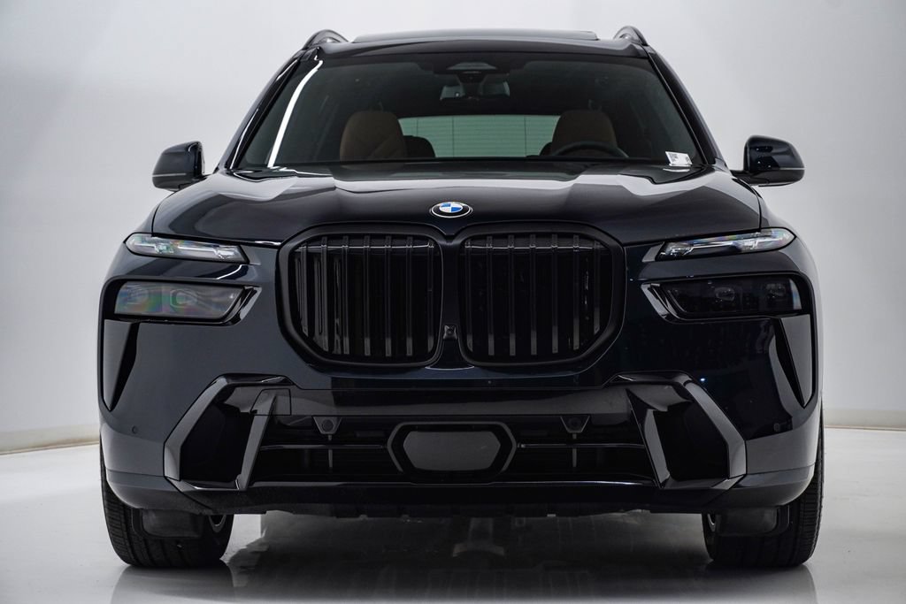 Used 2026 BMW X7 xDrive40i w/ M Sport Package AWD/4WD image 6