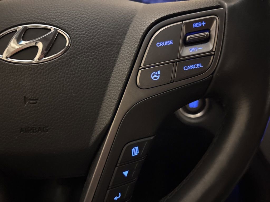 Used 2015 Hyundai Santa Fe Limited w/ Option Group 04 image 18