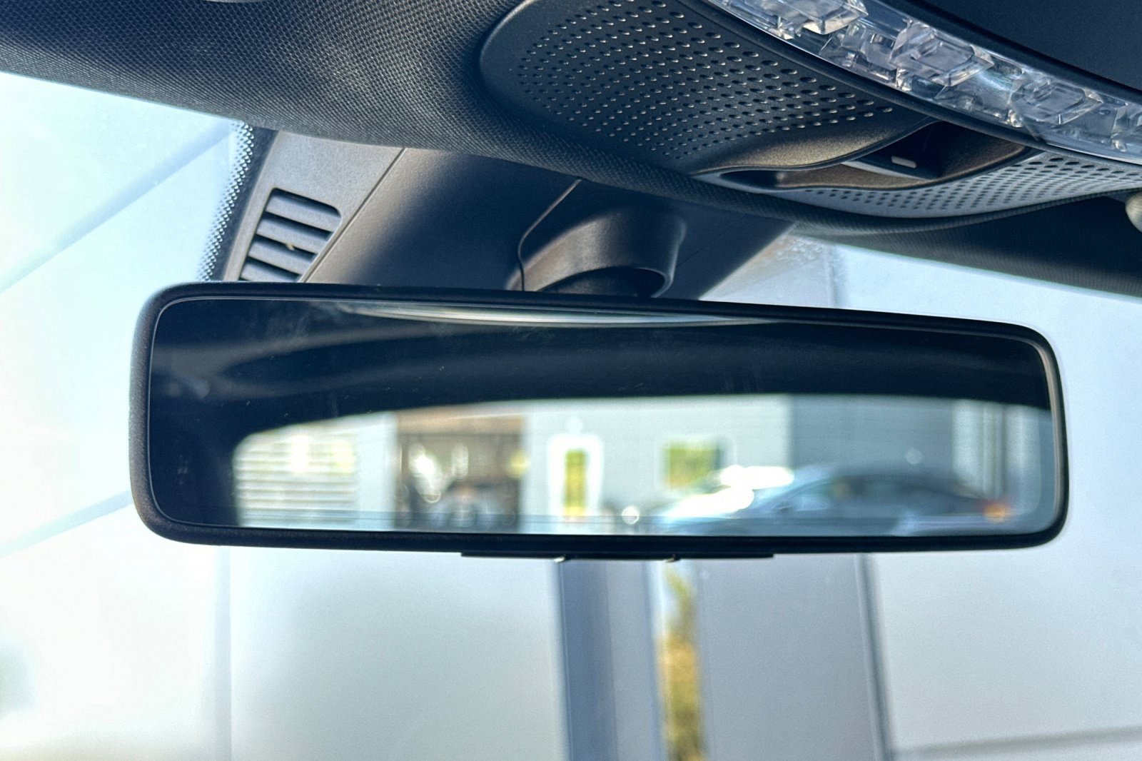 Used 2019 Mercedes-Benz C 300 Sedan image 37