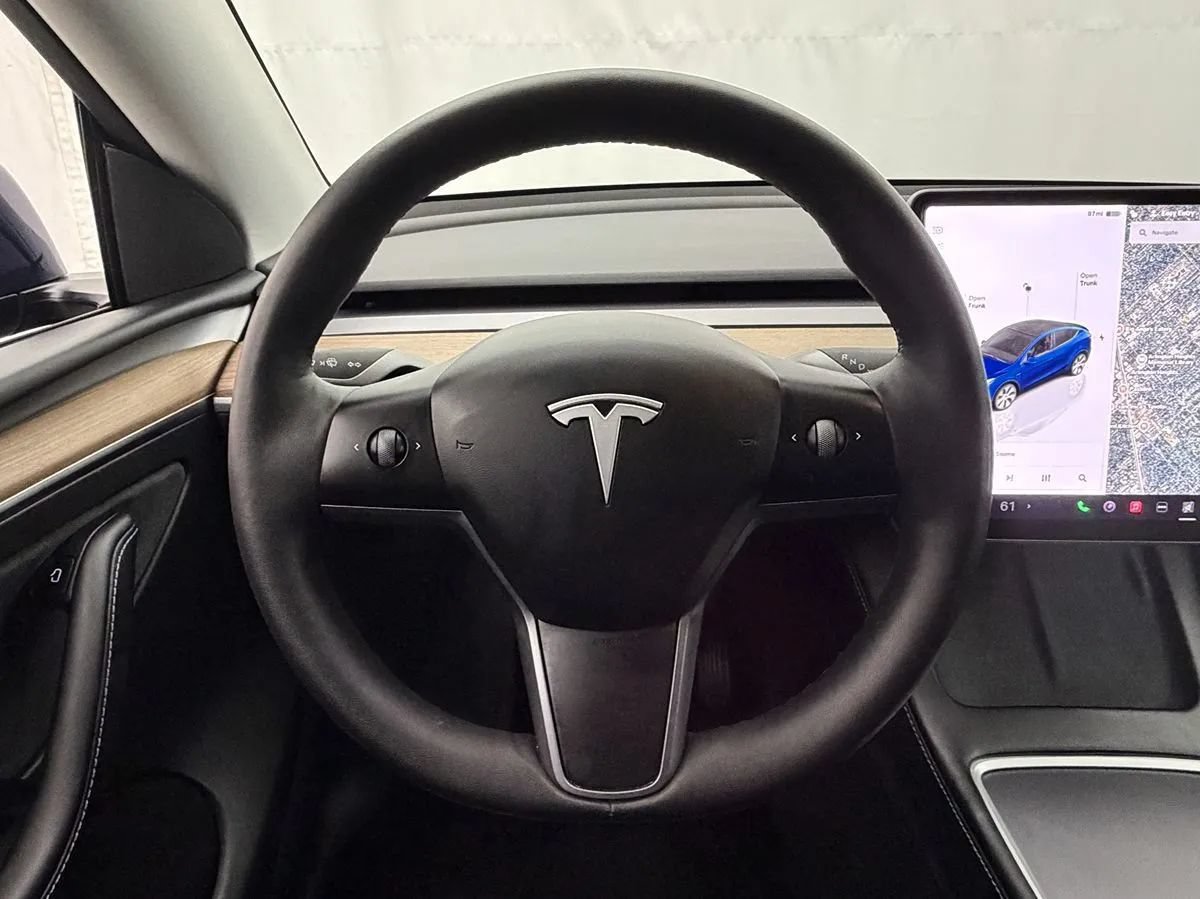Used 2023 Tesla Model Y Long Range AWD/4WD image 11