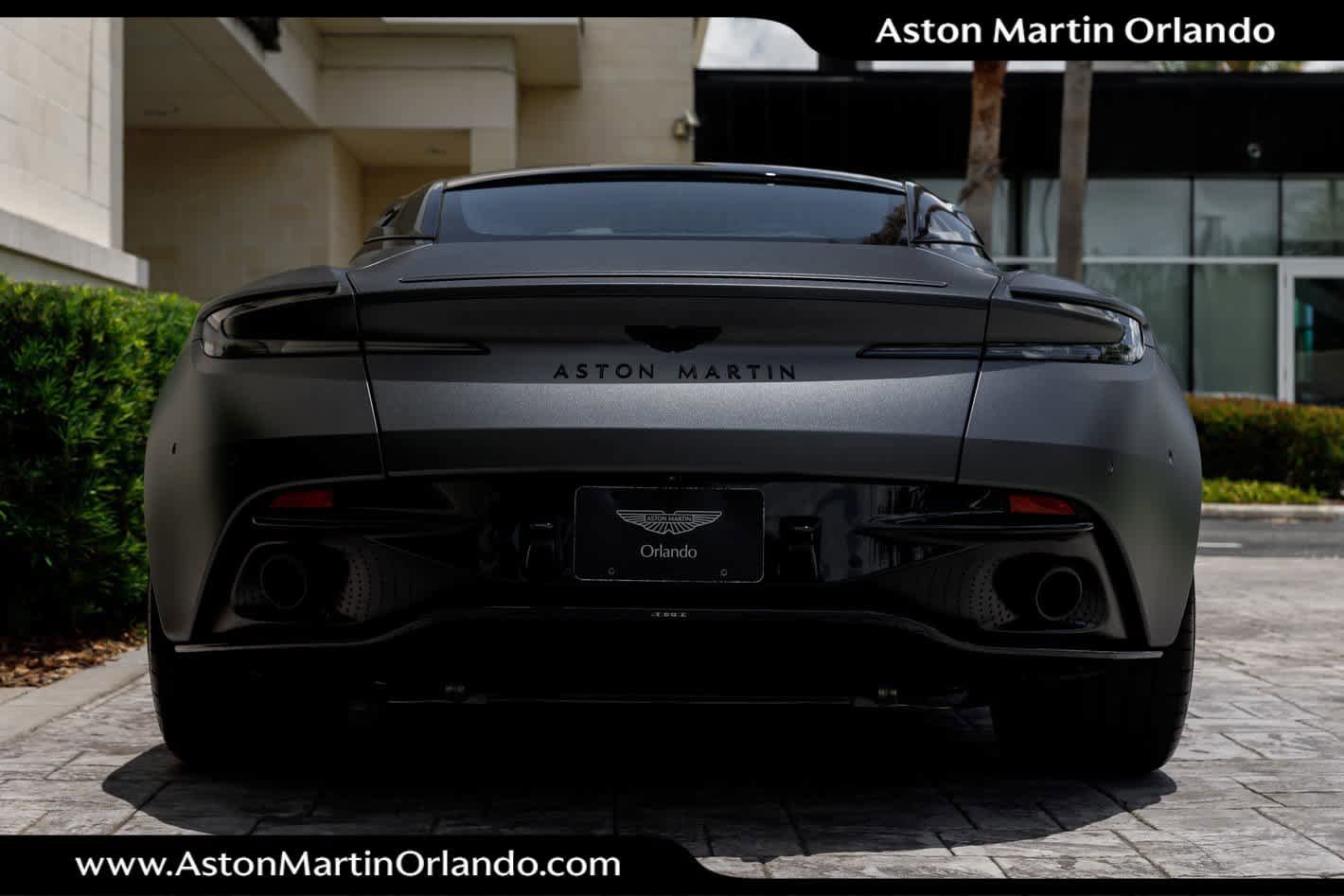 Used 2024 Aston Martin DB12 Coupe RWD image 26