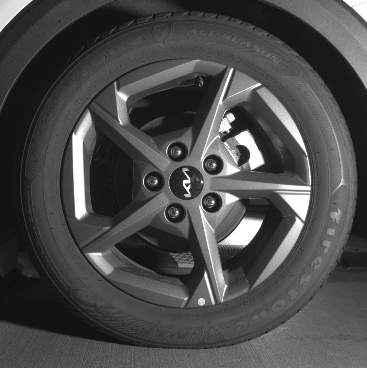 Used 2025 Kia K4 LXS image 14