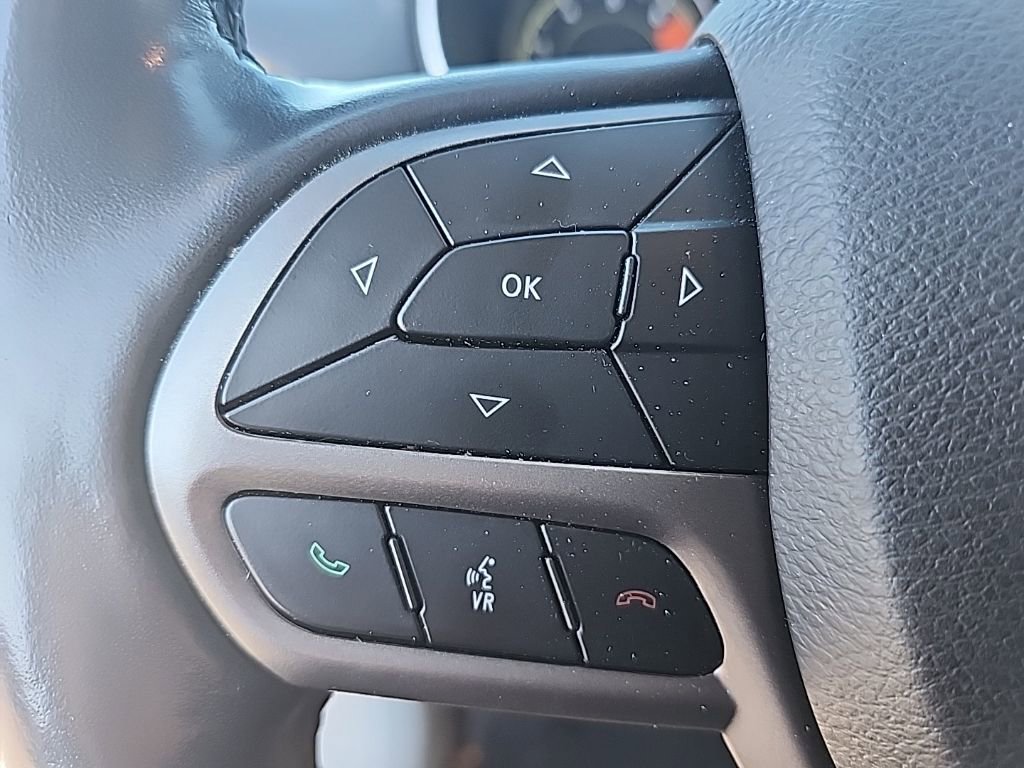 Certified 2020 Jeep Cherokee Limited image 11