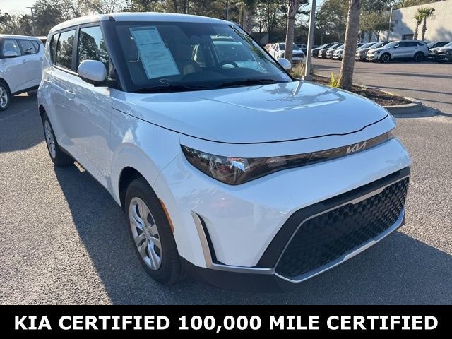 Certified 2025 Kia Soul LX image 3