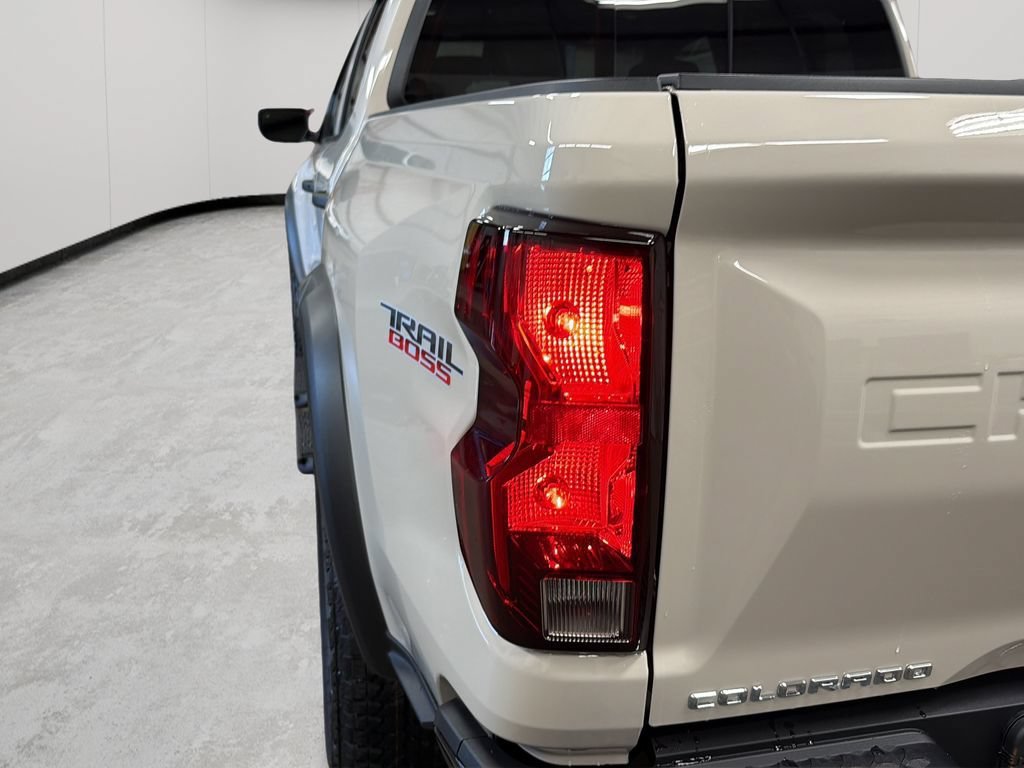 New 2026 Chevrolet Colorado Trail Boss AWD/4WD image 45