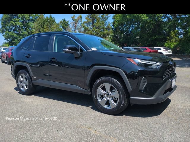 Used 2025 Toyota RAV4 XLE w/ Convenience Package AWD/4WD image 2