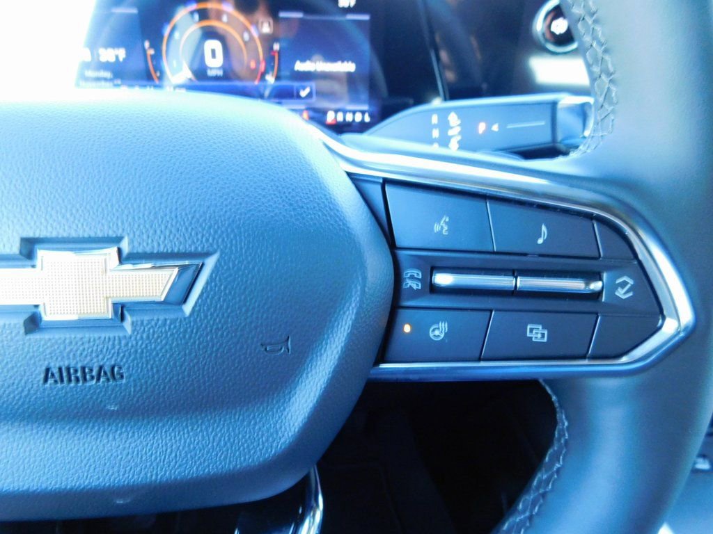 New 2025 Chevrolet Suburban High Country image 41