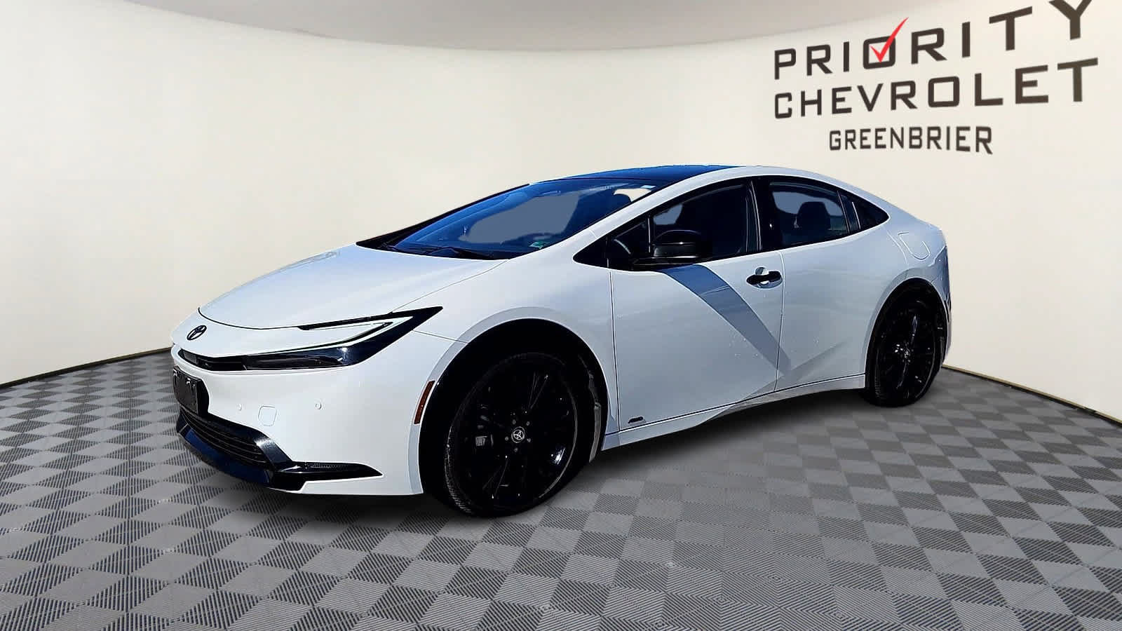 Used 2026 Toyota Prius AWD image 4