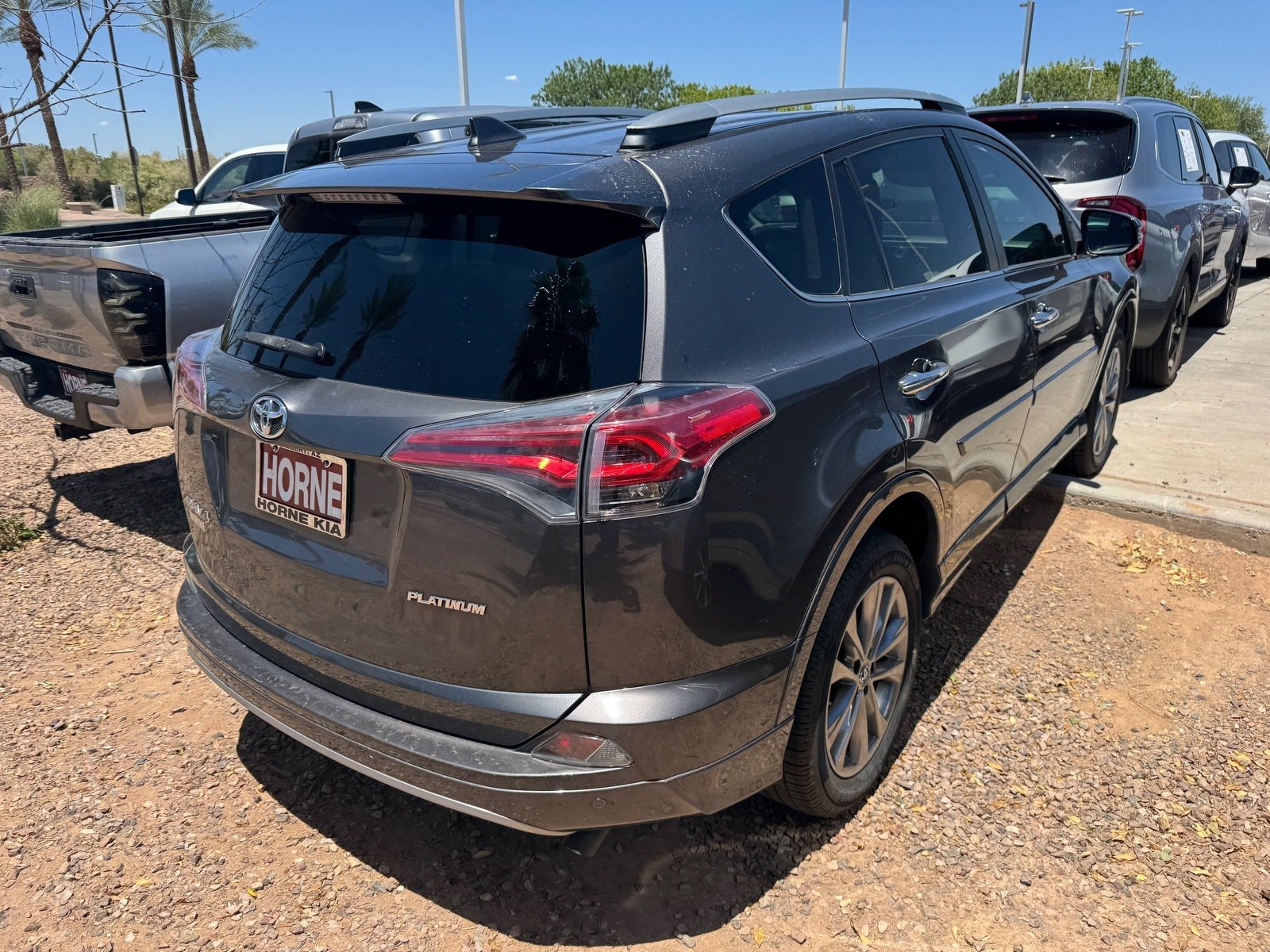 Used 2017 Toyota RAV4 Platinum FWD image 4