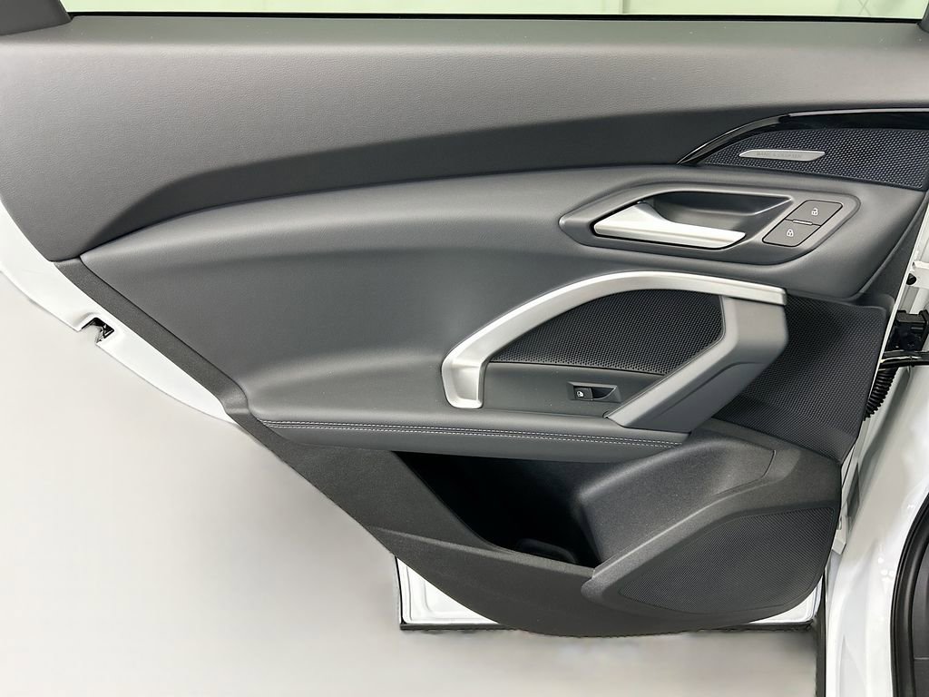 Used 2025 Audi Q5 Premium Plus image 25