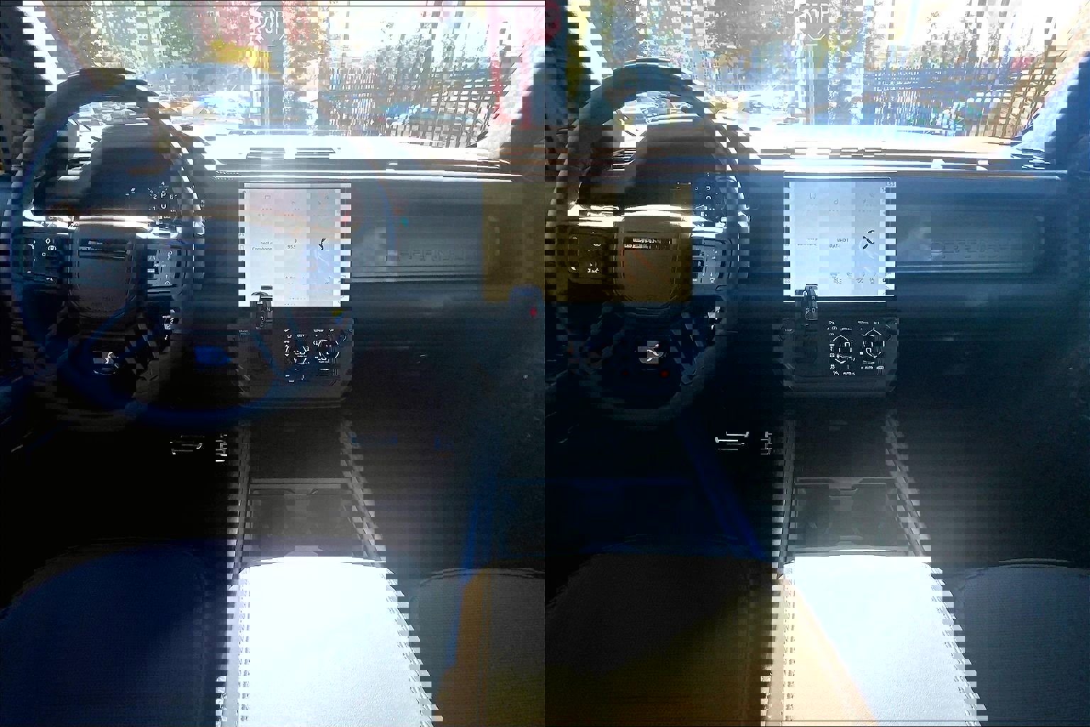 New 2026 Land Rover Defender 110 OCTA image 5