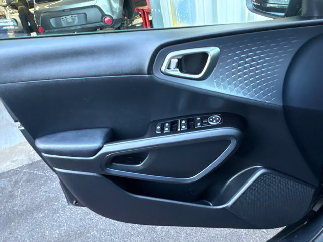 Certified 2023 Kia Soul EX FWD image 26
