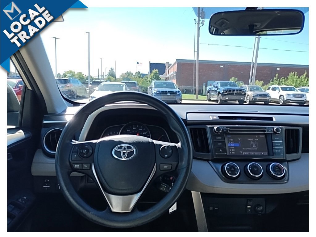Used 2015 Toyota RAV4 LE AWD/4WD image 17
