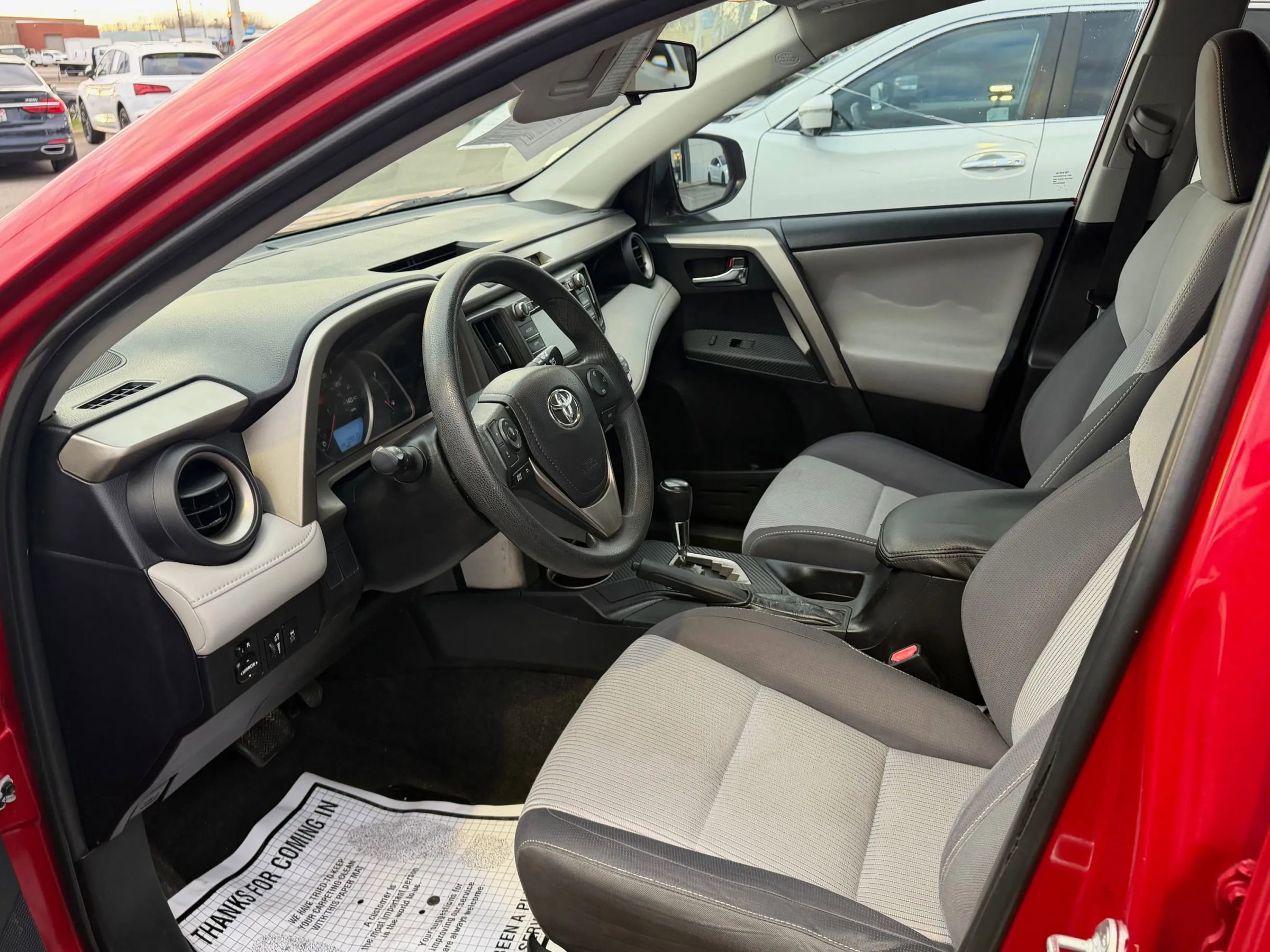 Used 2015 Toyota RAV4 XLE image 8