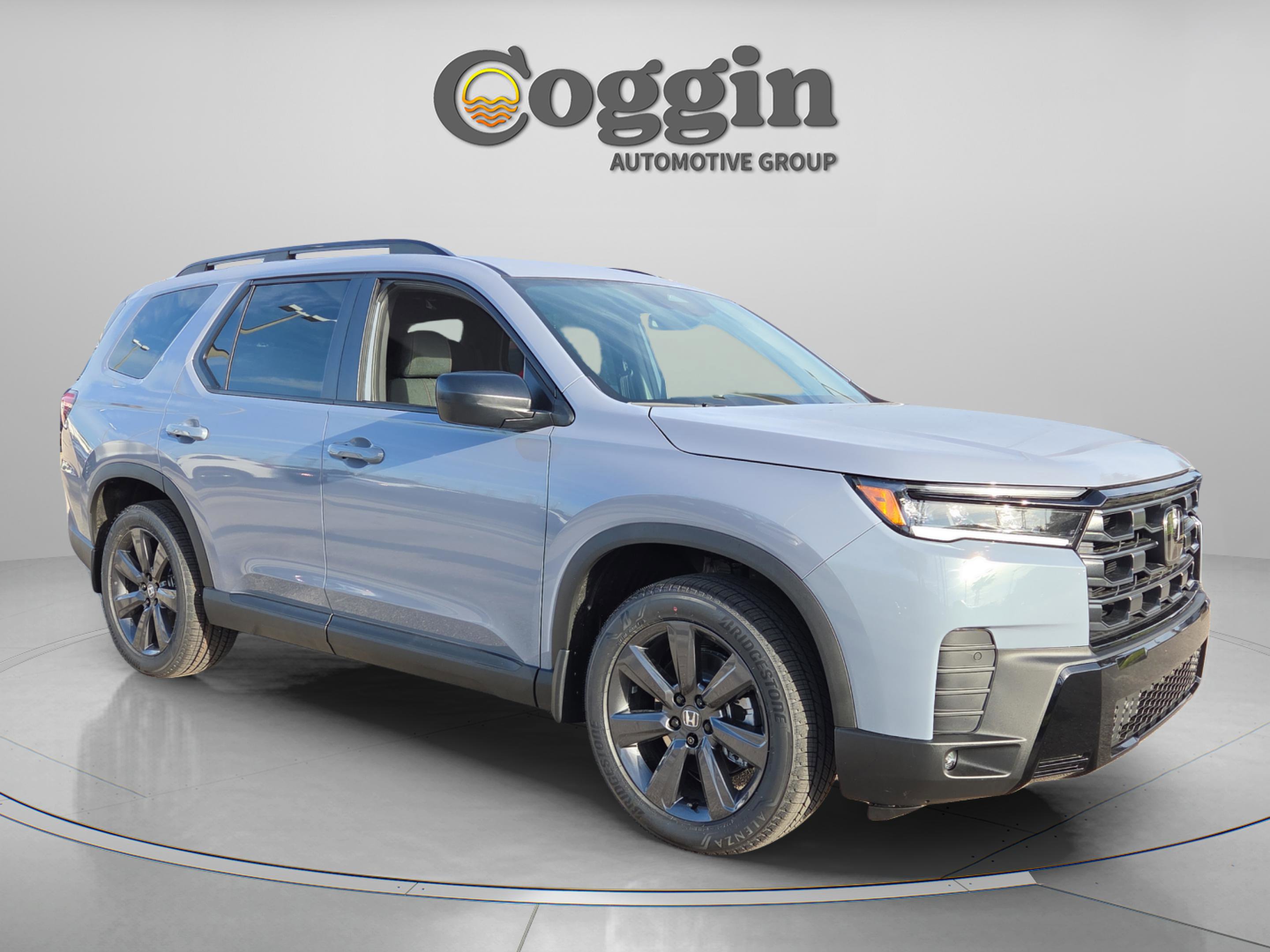 New 2026 Honda Pilot Sport image 7