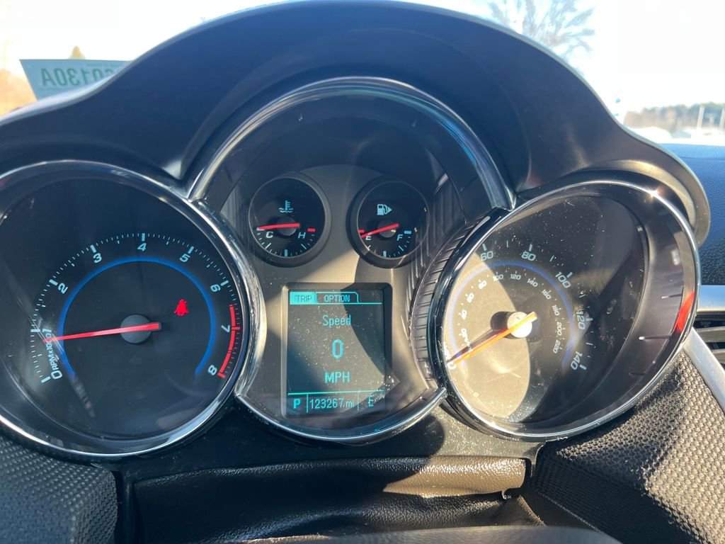 Used 2013 Chevrolet Cruze LT w/ RS Package image 13