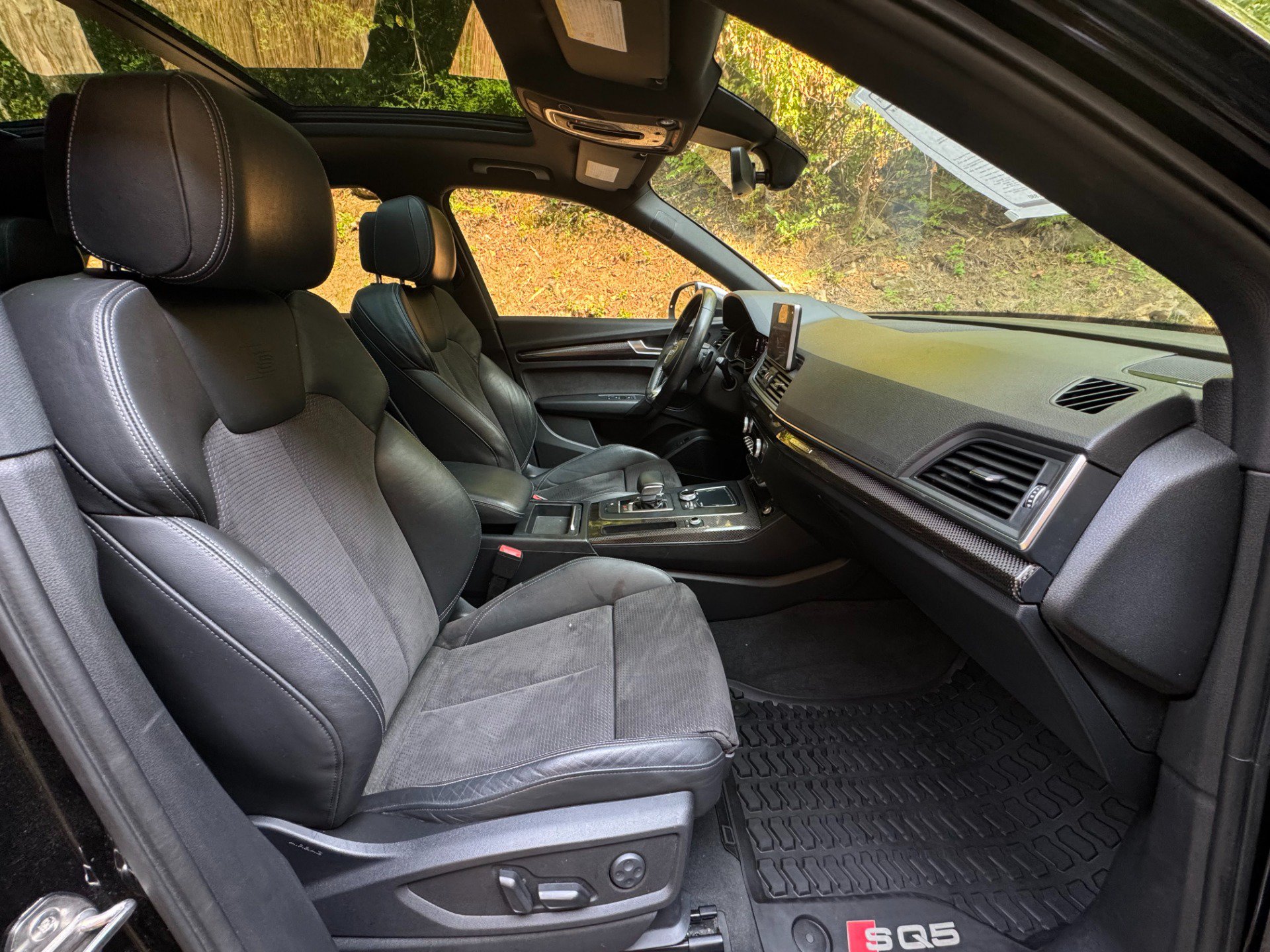 Used 2018 Audi SQ5 Premium Plus w/ Navigation Package AWD/4WD image 17