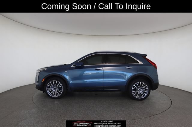 Used 2024 Cadillac XT4 Premium Luxury w/ Technology Package AWD/4WD image 7