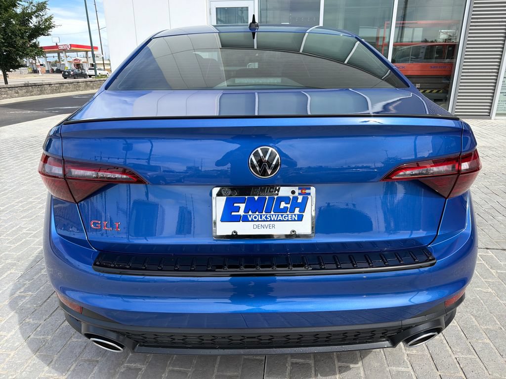 Used 2024 Volkswagen Jetta GLI 40th Anniversary Edition FWD image 6