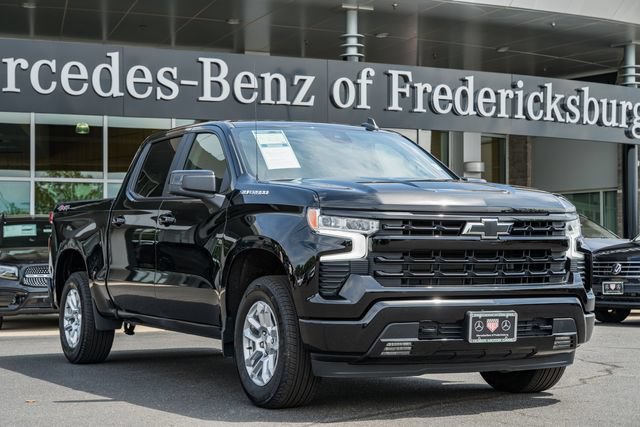 Used 2026 Chevrolet Silverado 1500 RST AWD/4WD image 1