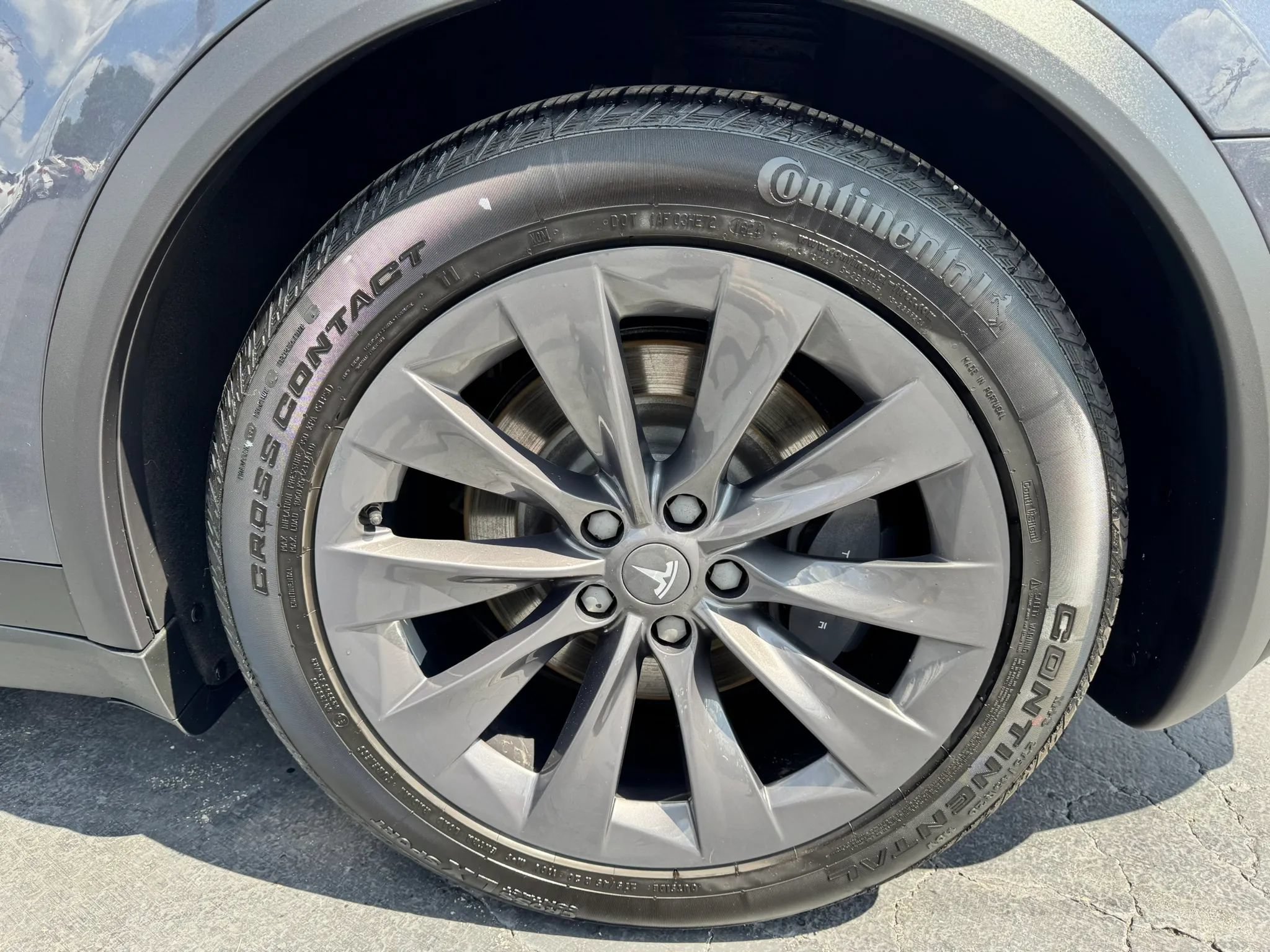 Used 2018 Tesla Model X 100D AWD/4WD image 48