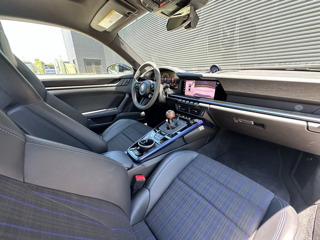 Certified 2026 Porsche 911 Carrera T RWD image 38