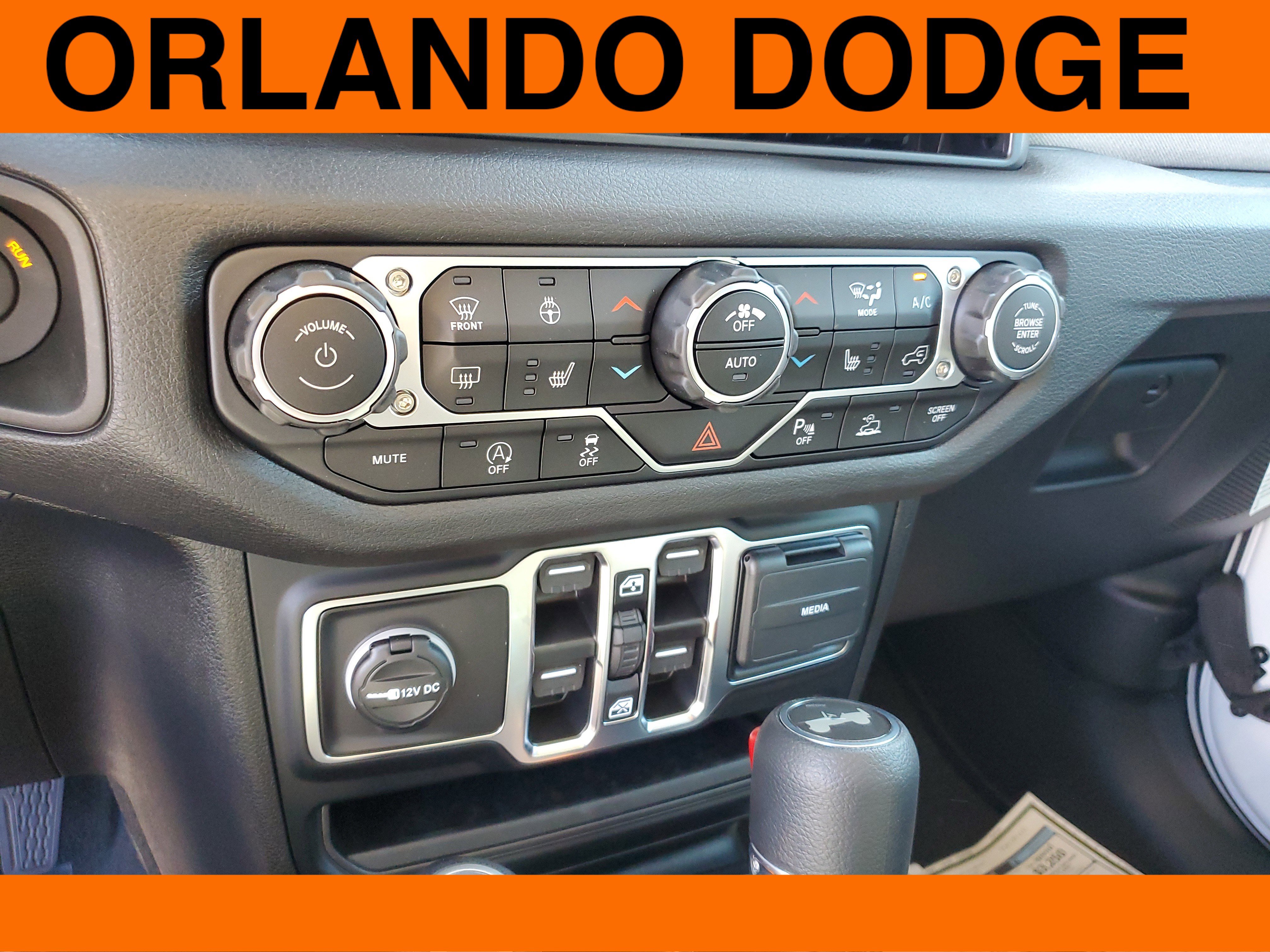 Used 2026 Jeep Wrangler Sport S image 19