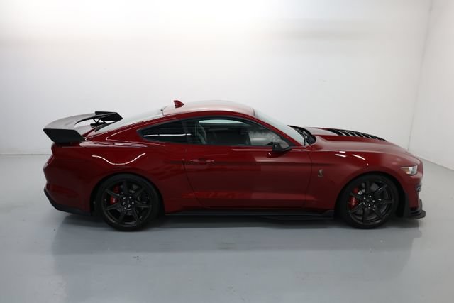 Used 2020 Ford Mustang Shelby GT500 w/ Carbon Fiber Track Pack RWD image 65