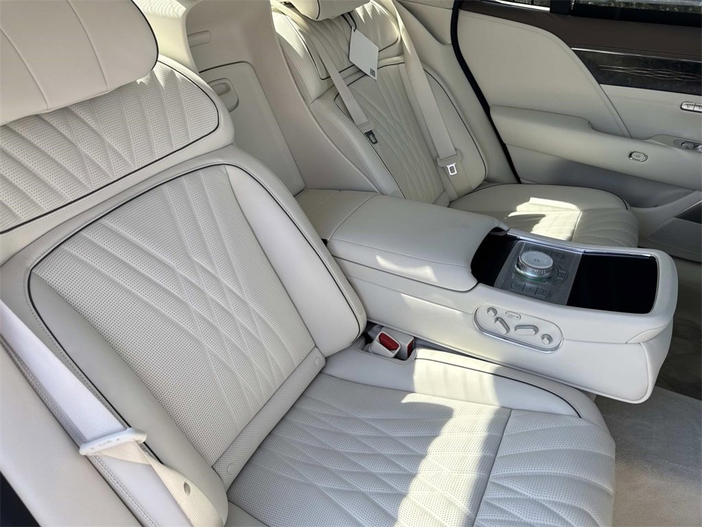 New 2026 Genesis G90 3.5T image 29