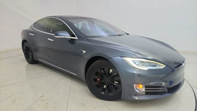 Used 2019 Tesla Model S 100D image 1