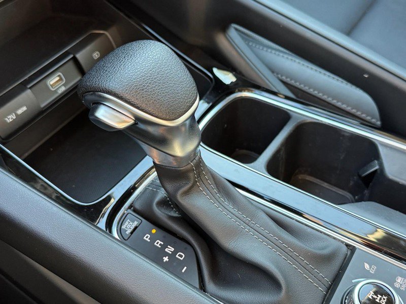 Used 2022 Kia Telluride LX image 19