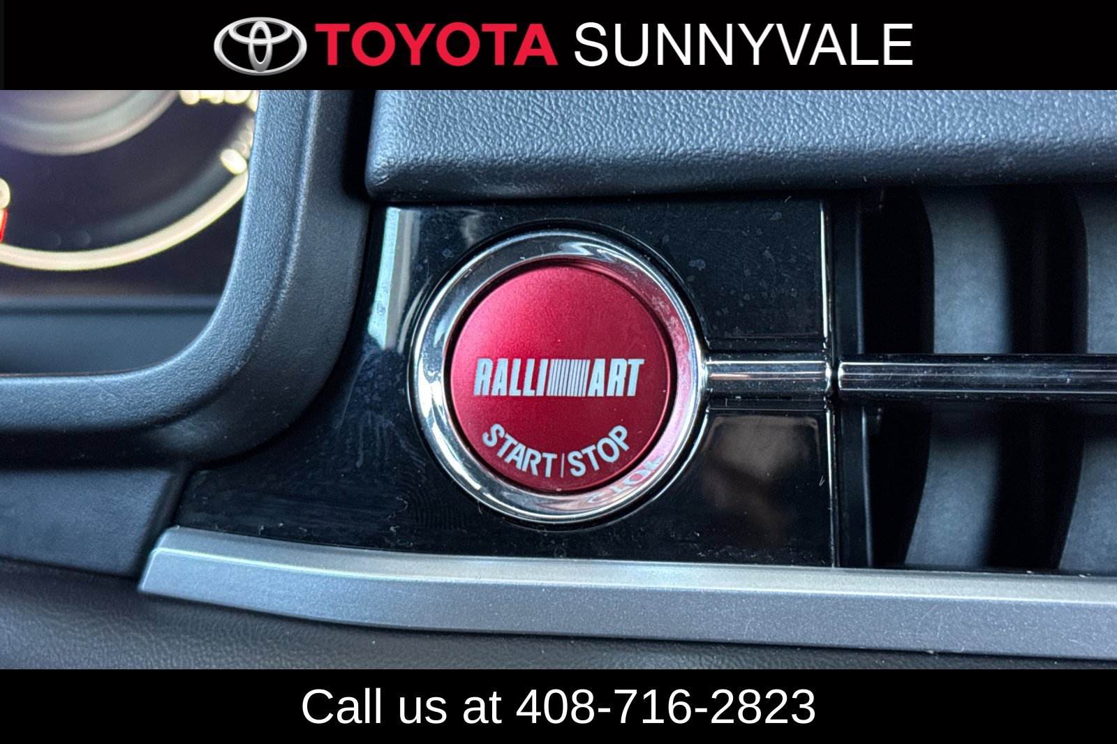 Used 2024 Mitsubishi Outlander Ralliart AWD/4WD image 28