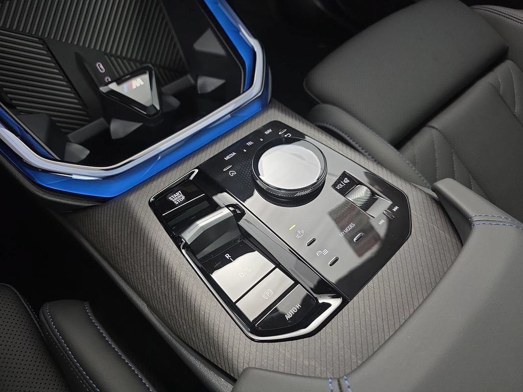 New 2026 BMW X3 M50 w/ Premium Package AWD/4WD image 25
