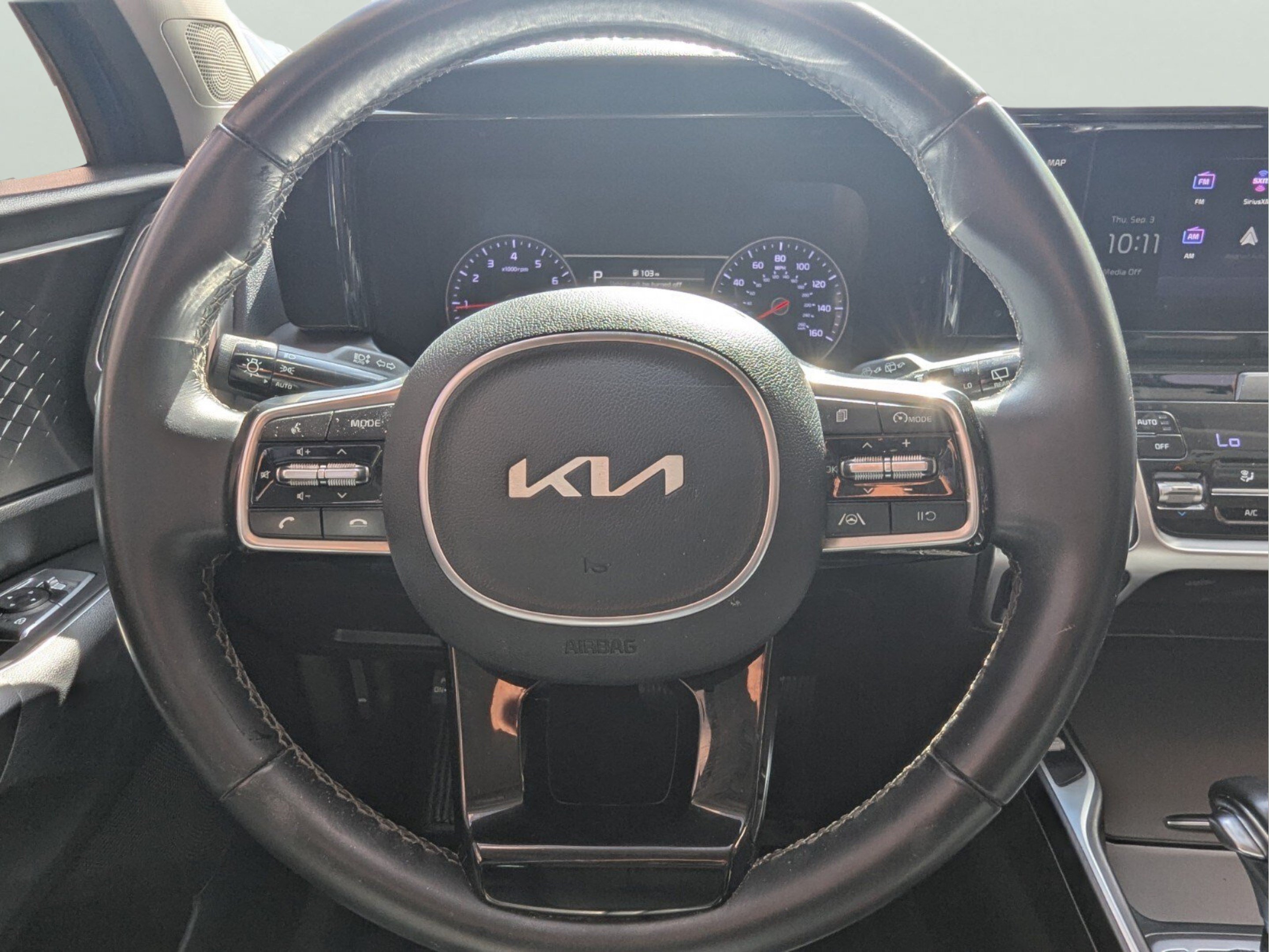 Used 2022 Kia Sorento S FWD image 13